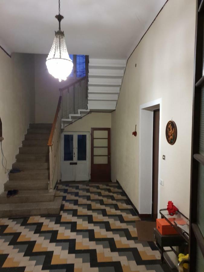 Angolo Di Isa Hotel Busto Arsizio Buitenkant foto